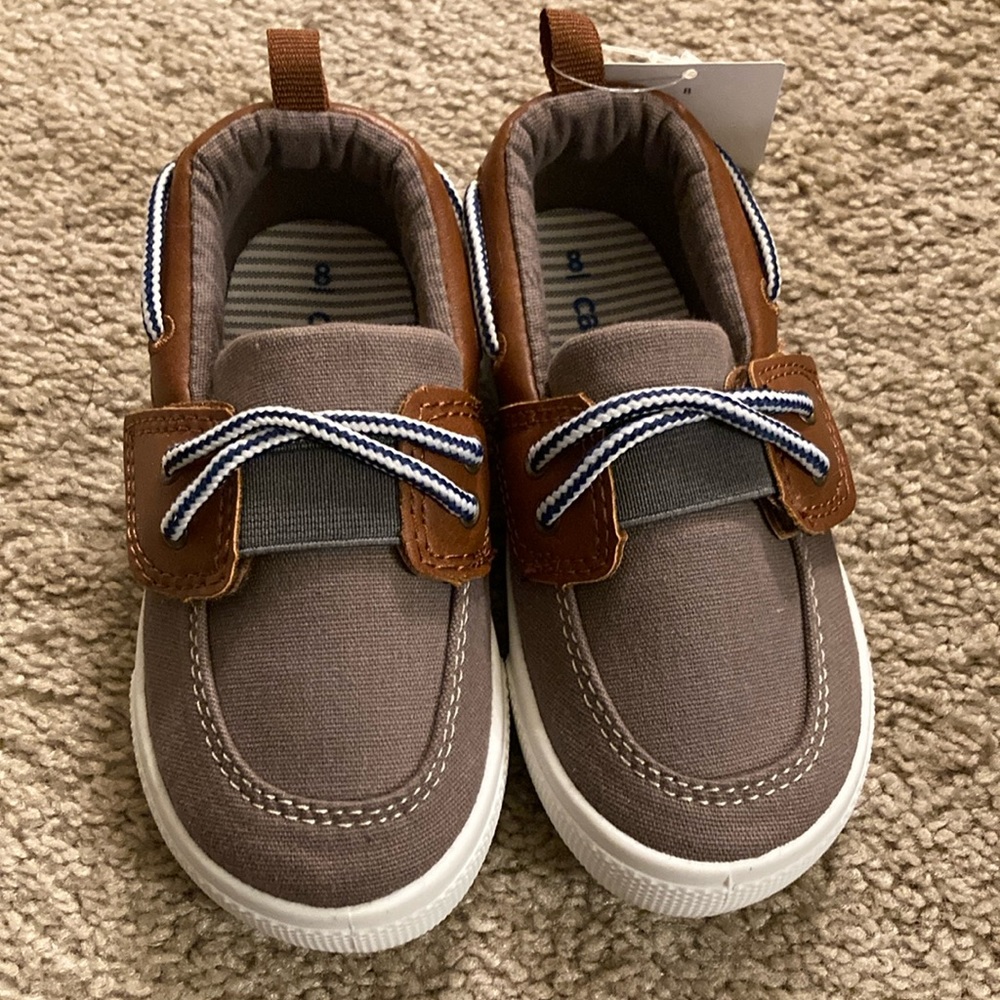 Carters size 8 shoes